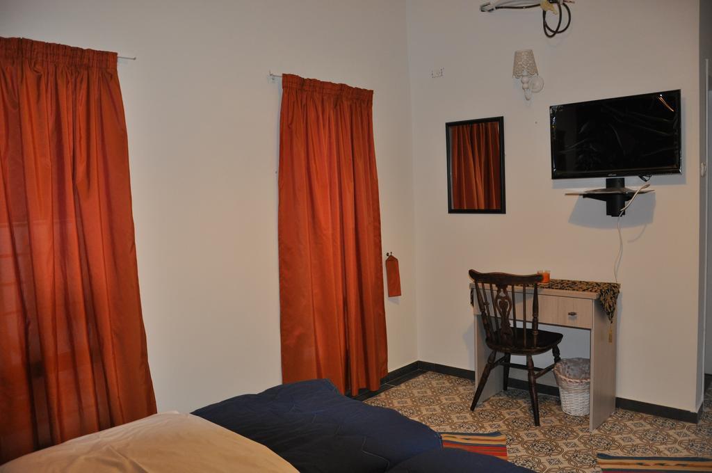 Al-Hakim Boutique Hotel Old Town Nazareth Rum bild
